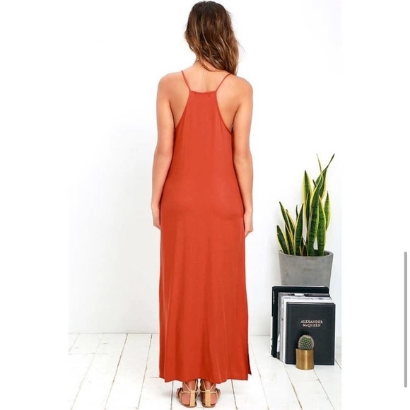 Lulu’s Friday I’m In Love Maxi Dress Burnt Orange Size Small - Picture 7 of 10